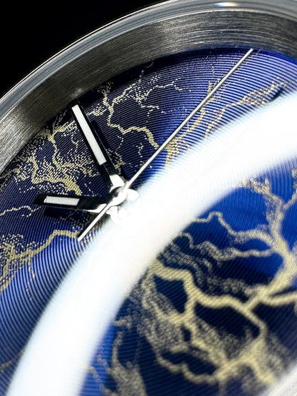 The Storm of Life - Metallic Blue/Champagne