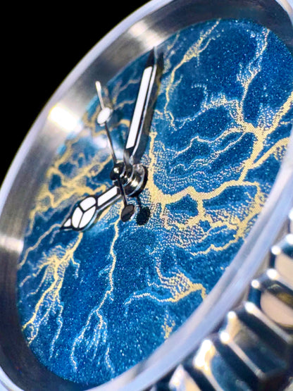 The Storm of Life - Sparkling Light Blue/Yellow