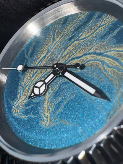 The Stormwrought - Sparkling Light Blue/Yellow